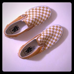 BRAND NEW YELLOW CHECKERED VANS! Mustard Yellow